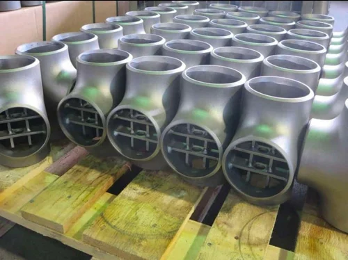 Barred Tee Buttweld Fitting by Hindco Steel and Alloys
