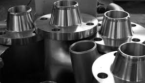 Blind Flanges by Hindco Steel and Alloys