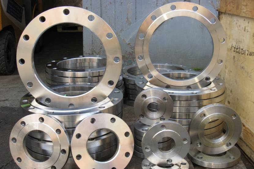 Nickel 201 Flanges by Hindco Steel and Alloys
