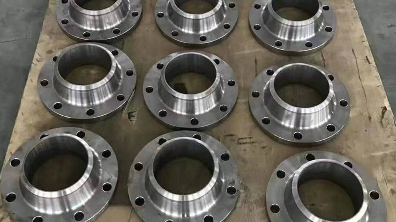 Weld Neck Flanges by Hindco Steel and Alloys
